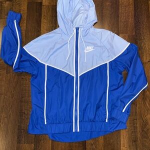Nike Blue and Light Blue Windbreaker Jacket for women size Large